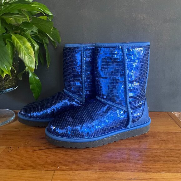 UGG Australia Blue Classic Short Sparkles Sequin Boots Women’s 7 | Sheepskin Lin - Picture 2 of 9